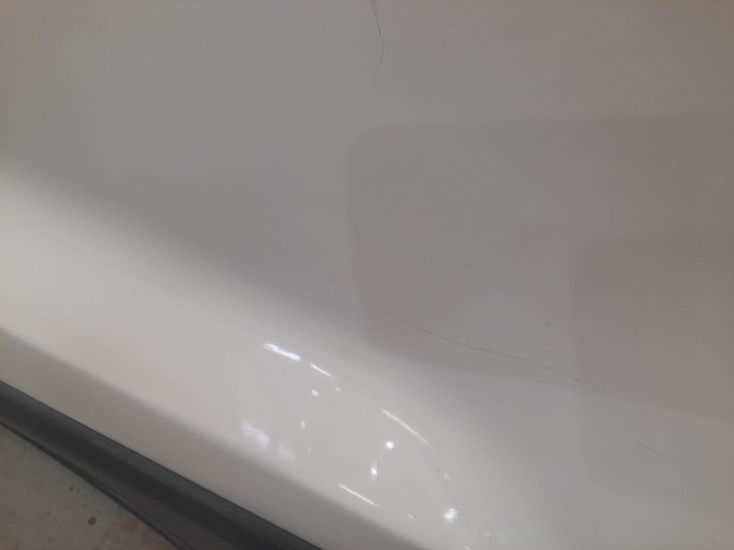 Used 2016 Ford EcoSport Titanium 1.5L Ti-VCT AT Petrol Automatic dents MINOR SCRATCH