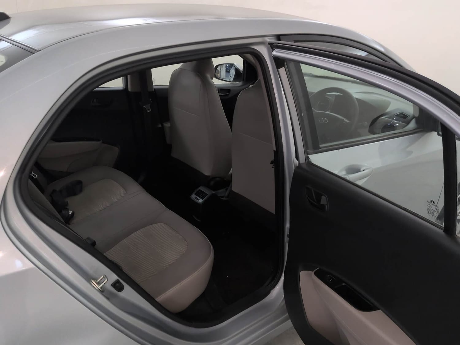Used 2019 Hyundai Xcent S Petrol Manual interior RIGHT SIDE REAR DOOR CABIN VIEW