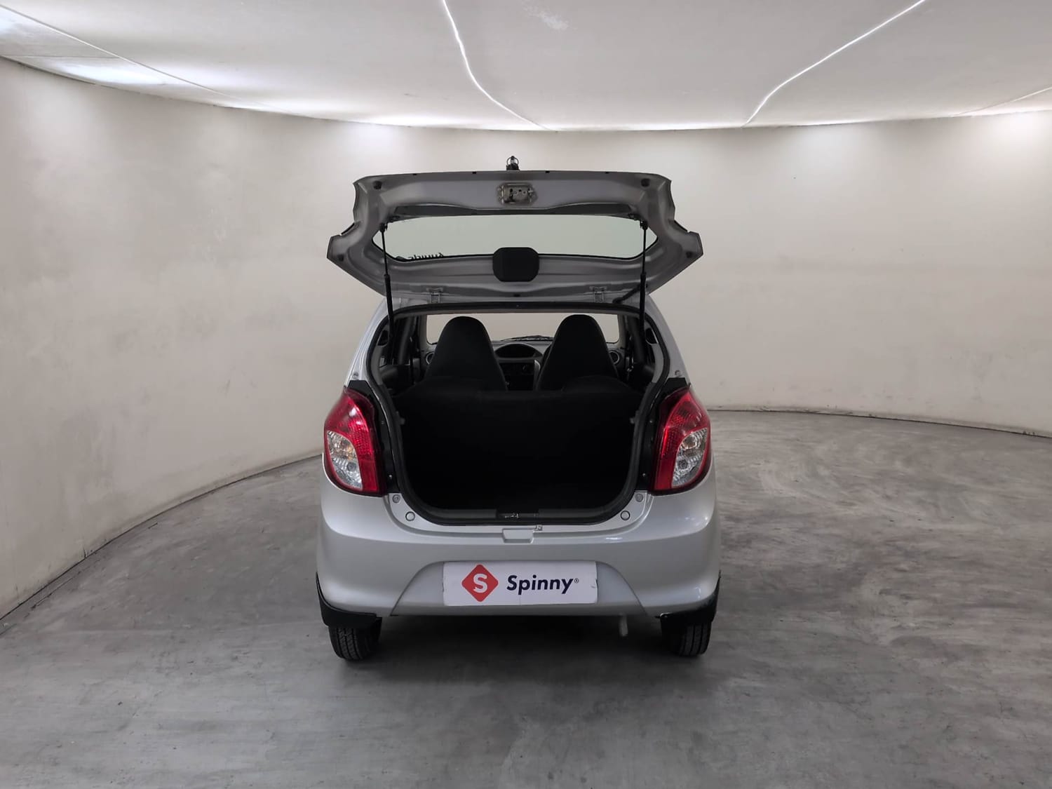 Used 2014 Maruti Suzuki Alto 800 Lxi Petrol Manual interior DICKY DOOR OPEN VIEW