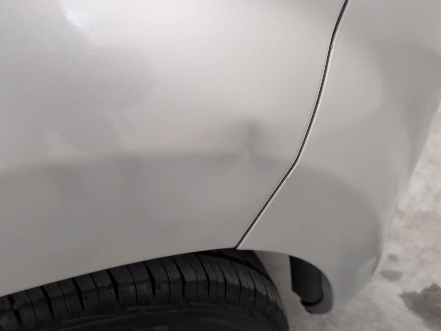 Used 2014 Maruti Suzuki Alto 800 Lxi Petrol Manual dents MINOR DENT