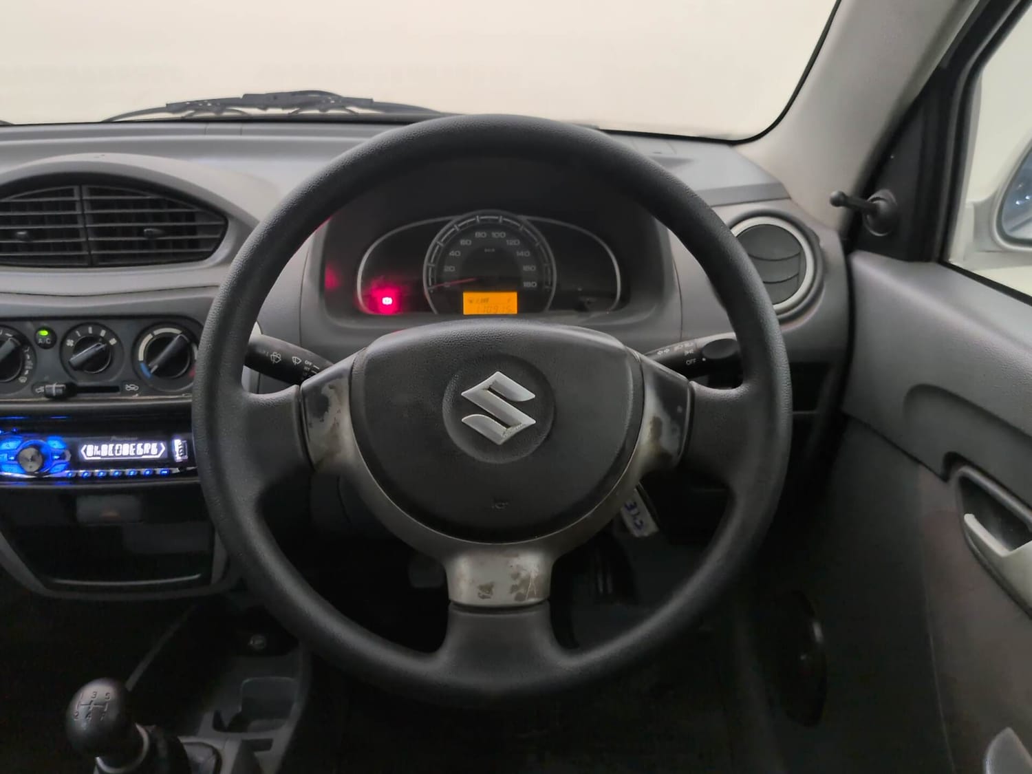 Used 2014 Maruti Suzuki Alto 800 Lxi Petrol Manual interior STEERING VIEW