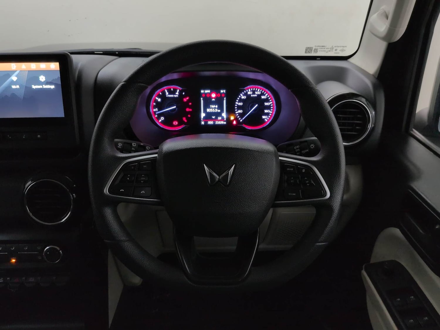 Used 2025 Mahindra Thar Roxx MX3 Diesel MT 2WD Diesel Manual interior STEERING VIEW