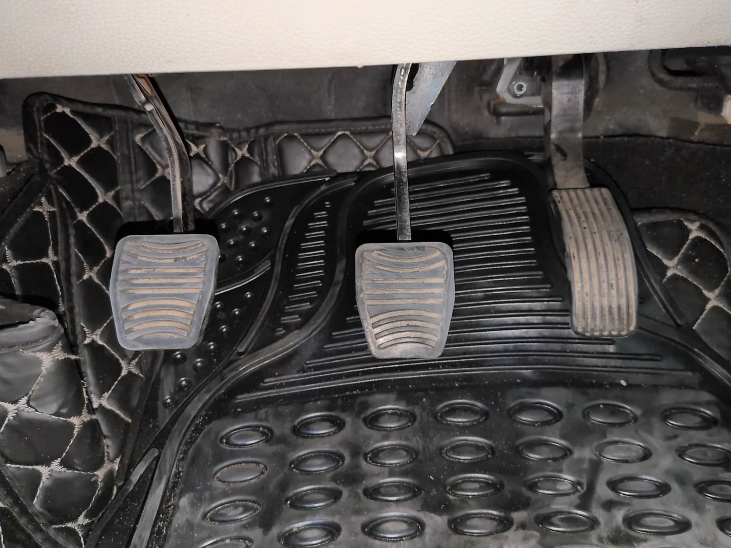 Used 2025 Mahindra Thar Roxx MX3 Diesel MT 2WD Diesel Manual interior PEDALS VIEW