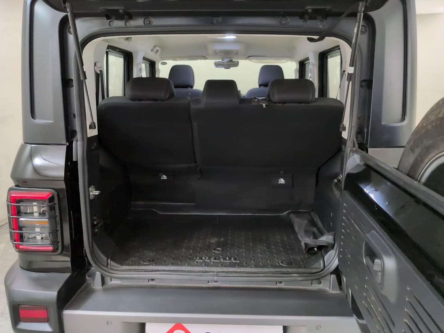 Used 2025 Mahindra Thar Roxx MX3 Diesel MT 2WD Diesel Manual interior DICKY INSIDE VIEW