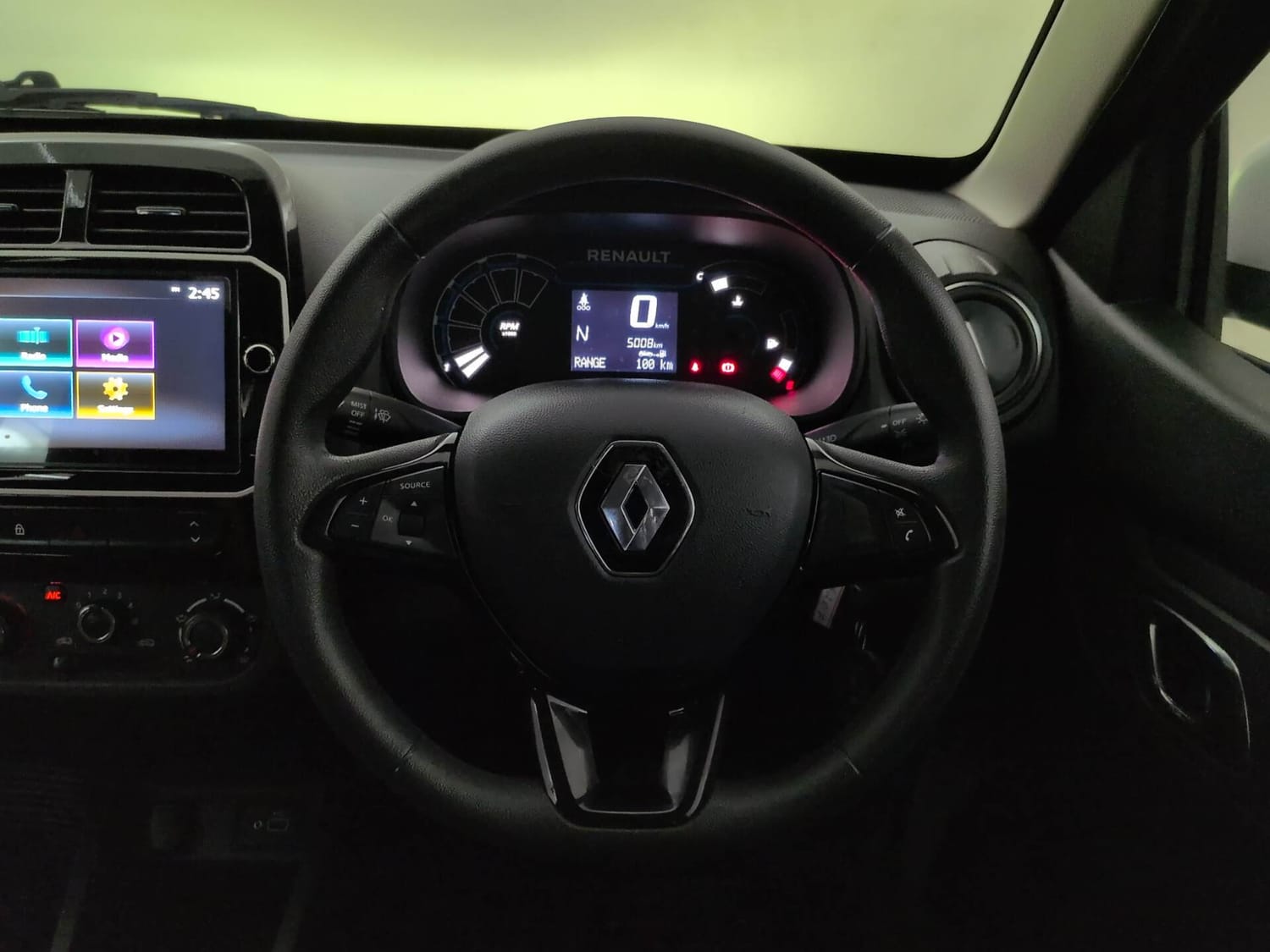Used 2024 Renault Kwid CLIMBER 1.0 AMT Petrol Automatic interior STEERING VIEW