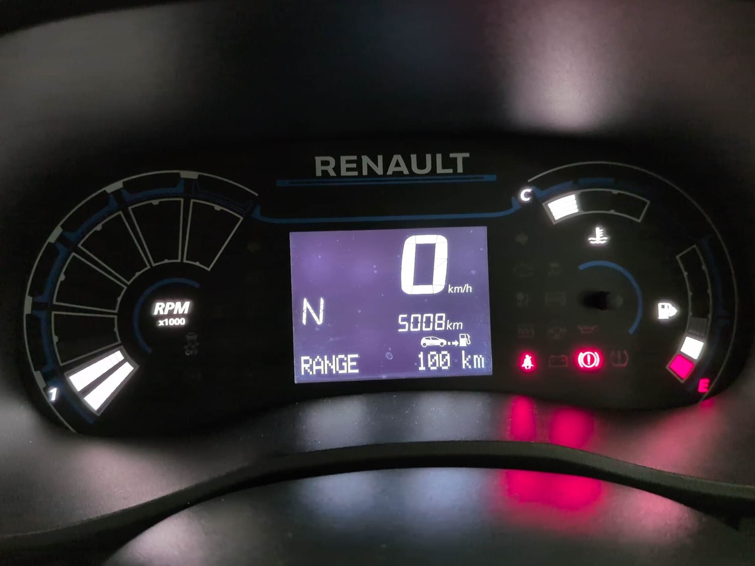 Used 2024 Renault Kwid CLIMBER 1.0 AMT Petrol Automatic interior CLUSTERMETER VIEW