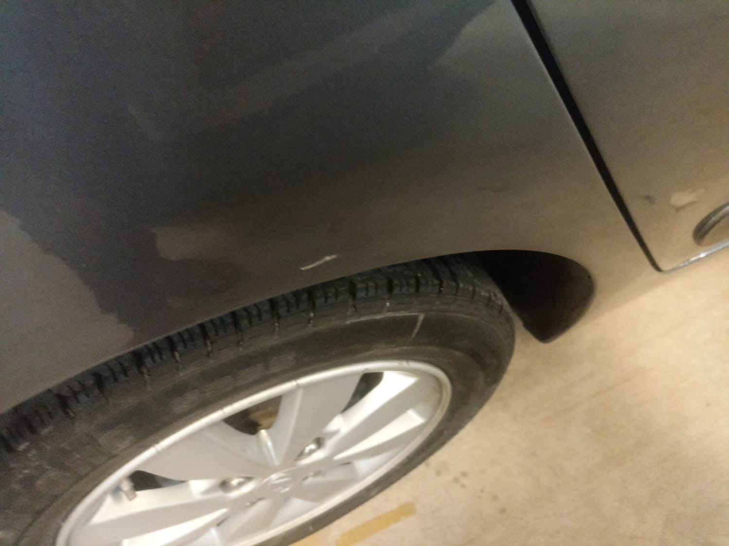 Used 2016 Hyundai Xcent SX 1.2 Petrol Manual dents MINOR SCRATCH