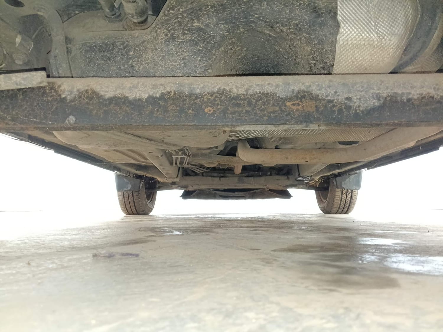 Used 2016 Ford EcoSport Trend 1.5L TDCi Diesel Manual extra REAR UNDERBODY VIEW (TAKEN FROM REAR)