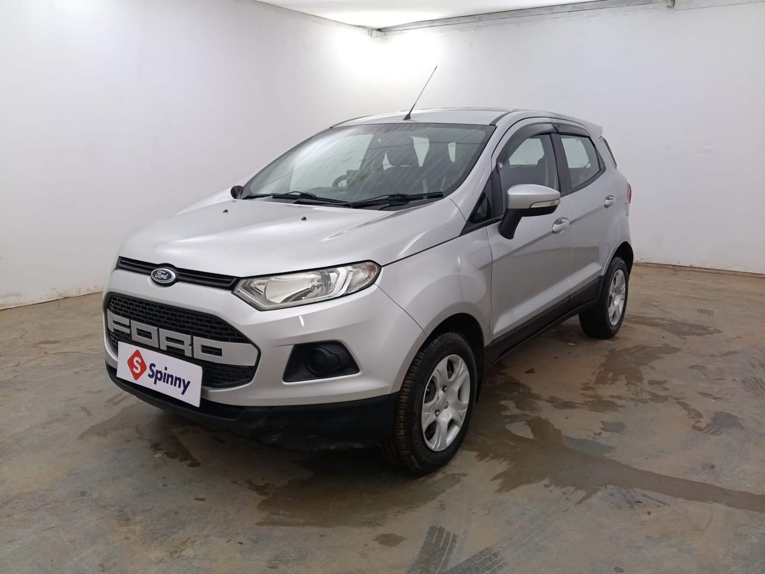Used 2016 Ford EcoSport Trend 1.5L TDCi Diesel Manual exterior LEFT FRONT CORNER VIEW