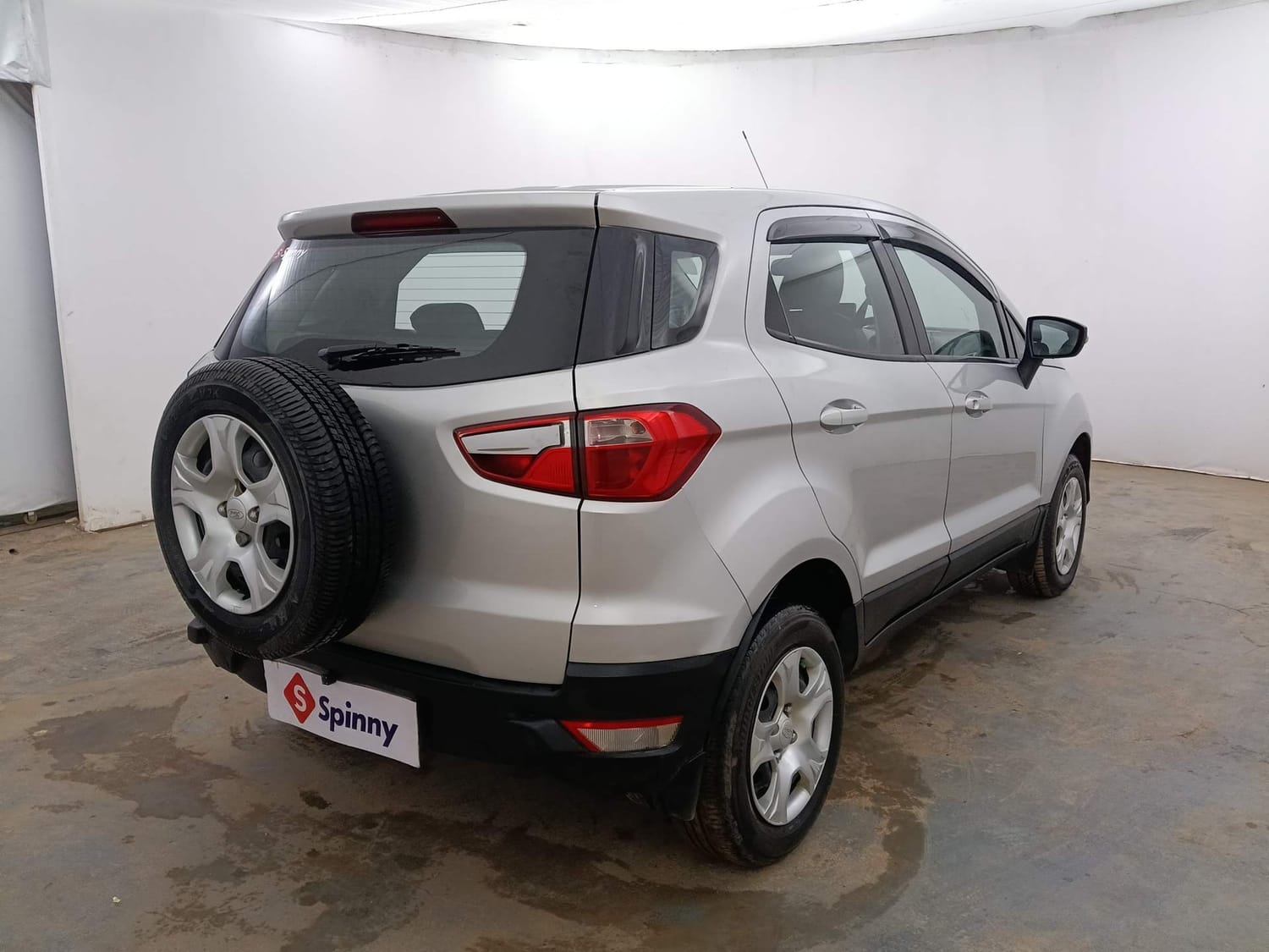 Used 2016 Ford EcoSport Trend 1.5L TDCi Diesel Manual exterior RIGHT REAR CORNER VIEW