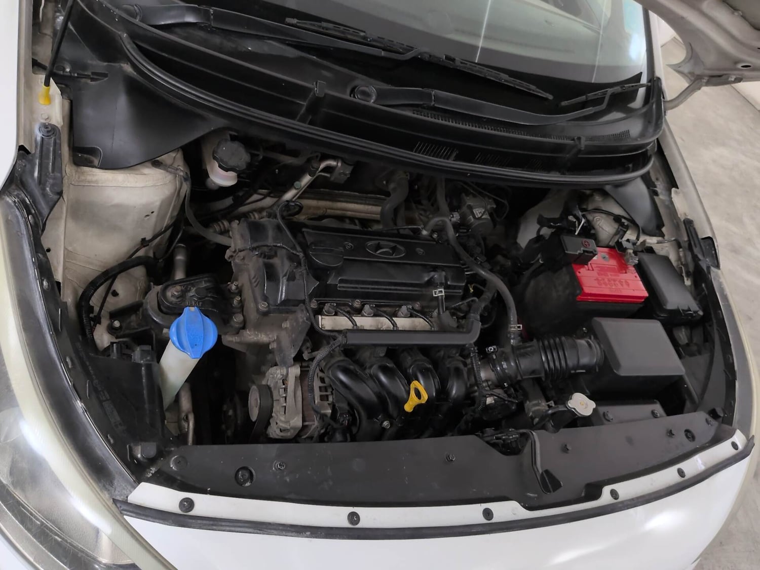 Used 2016 Hyundai Elite i20 Sportz 1.2 Petrol Manual engine ENGINE RIGHT SIDE VIEW