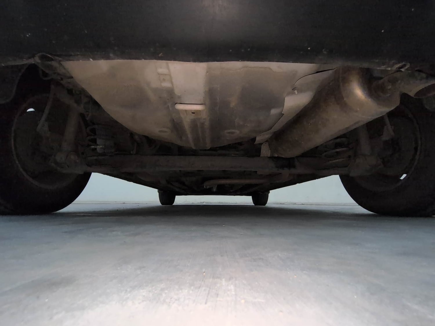 Used 2016 Hyundai Elite i20 Sportz 1.2 Petrol Manual extra REAR UNDERBODY VIEW (TAKEN FROM REAR)
