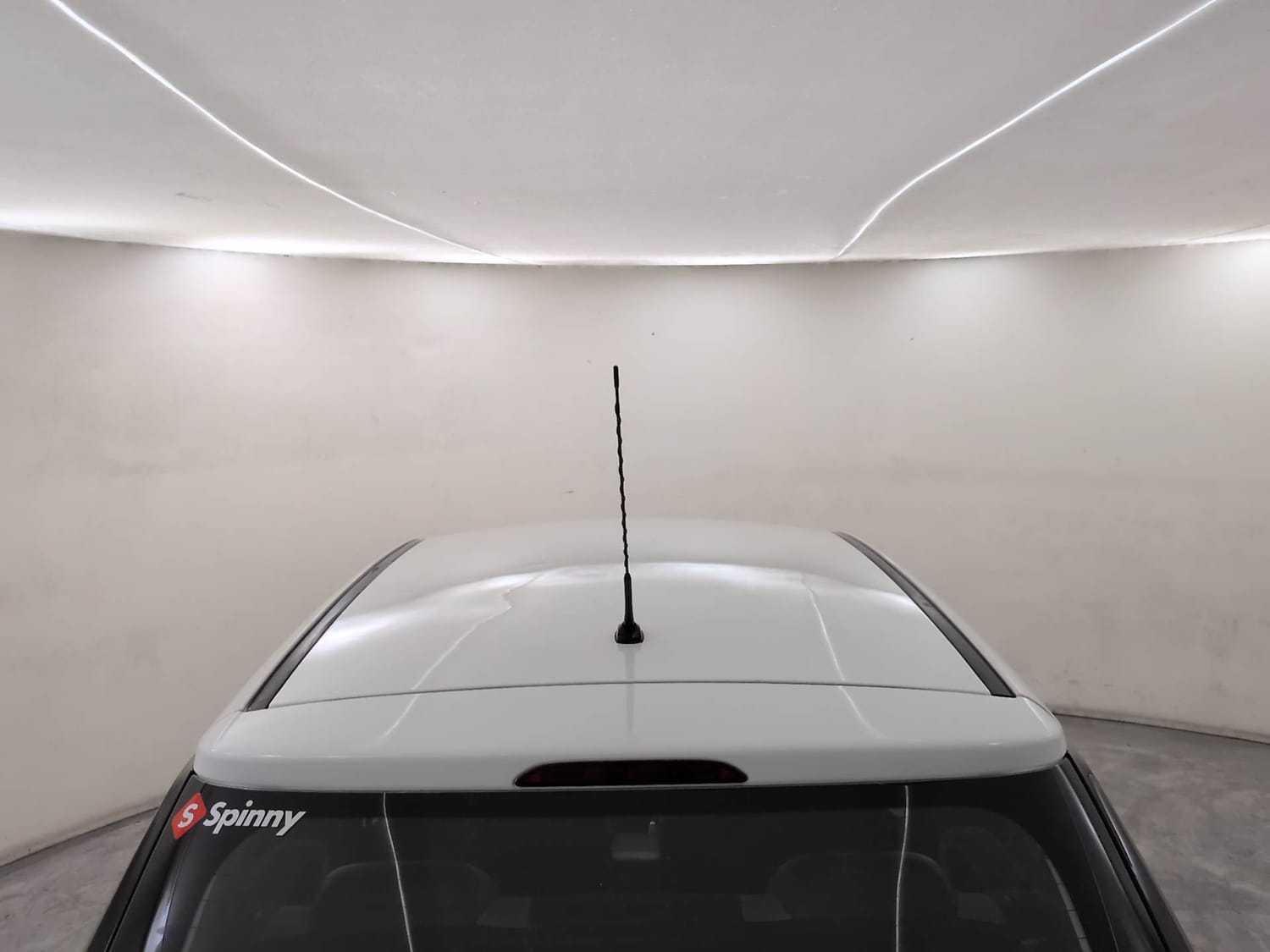 Used 2016 Hyundai Elite i20 Sportz 1.2 Petrol Manual exterior EXTERIOR ROOF VIEW