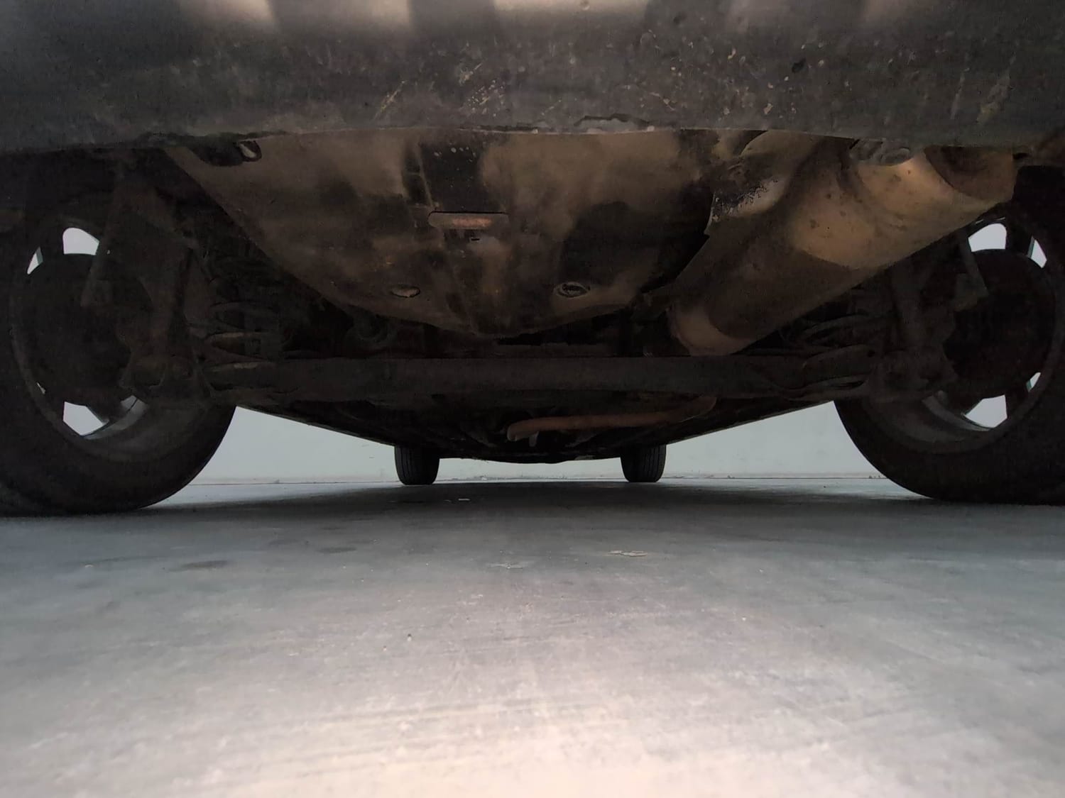 Used 2016 Hyundai i20 Active 1.2 SX Petrol Manual extra REAR UNDERBODY VIEW (TAKEN FROM REAR)