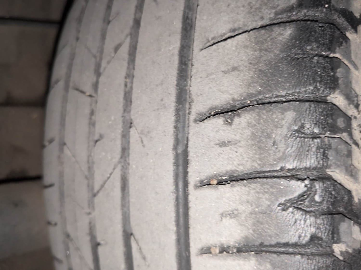 Used 2016 Hyundai i20 Active 1.2 SX Petrol Manual tyres RIGHT REAR TYRE TREAD VIEW