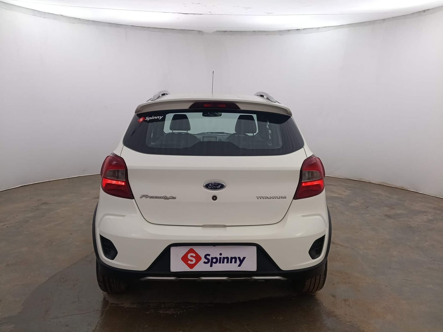 Used 2021 Ford Freestyle Titanium 1.2 Ti-VCT Petrol Manual exterior BACK VIEW
