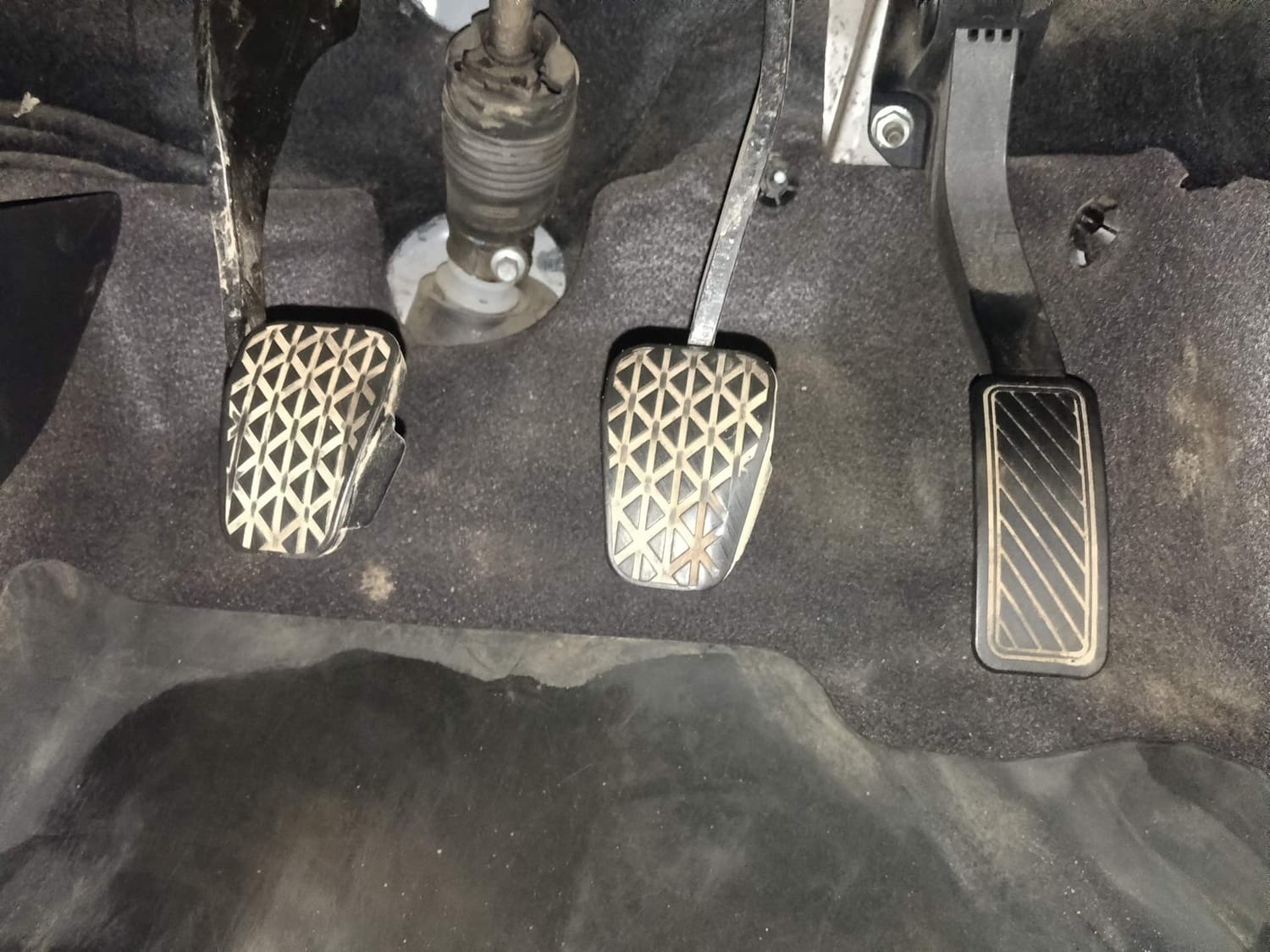 Used 2021 Ford Freestyle Titanium 1.2 Ti-VCT Petrol Manual interior PEDALS VIEW