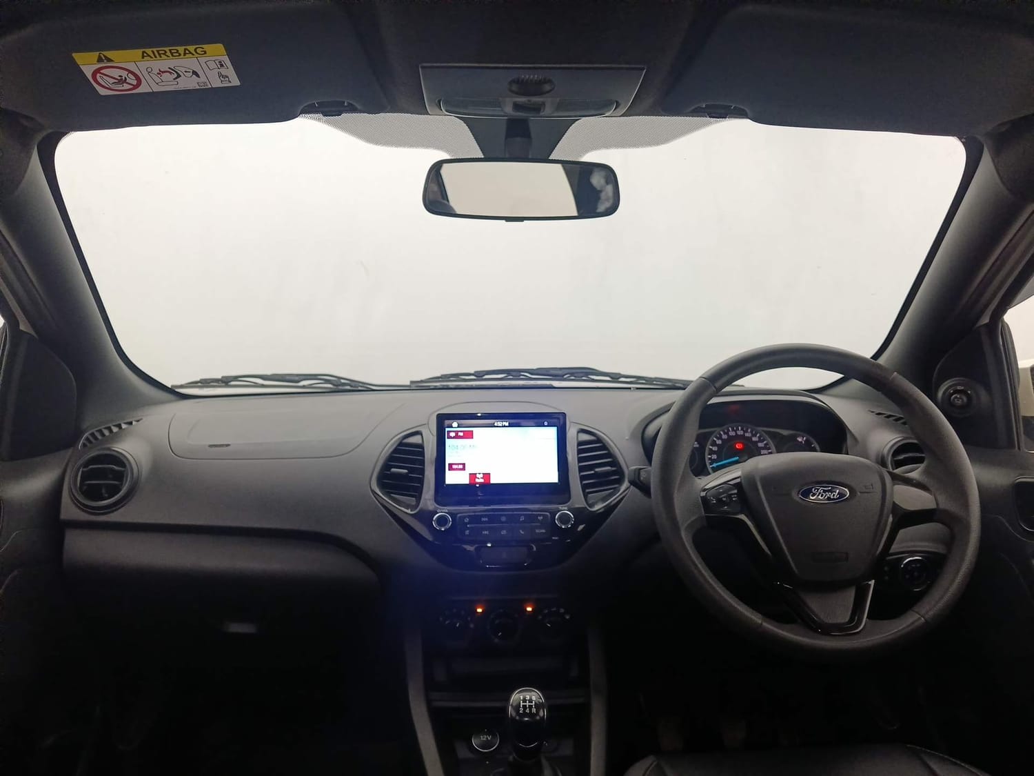 Used 2021 Ford Freestyle Titanium 1.2 Ti-VCT Petrol Manual interior DASHBOARD VIEW