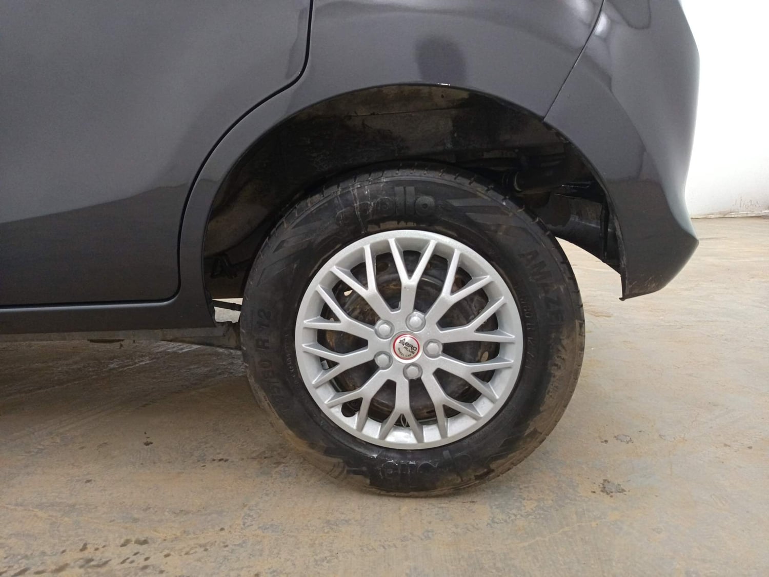 Used 2016 Maruti Suzuki Alto 800 Lxi Petrol Manual tyres LEFT REAR TYRE RIM VIEW