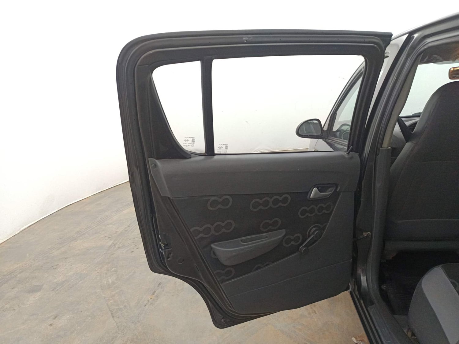 Used 2016 Maruti Suzuki Alto 800 Lxi Petrol Manual interior LEFT REAR DOOR OPEN VIEW