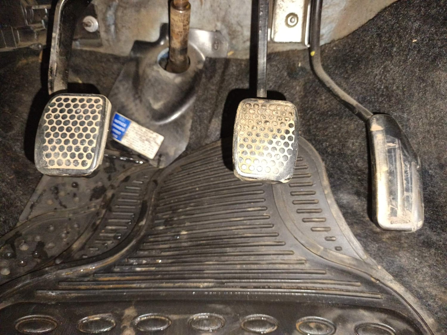 Used 2016 Maruti Suzuki Alto 800 Lxi Petrol Manual interior PEDALS VIEW