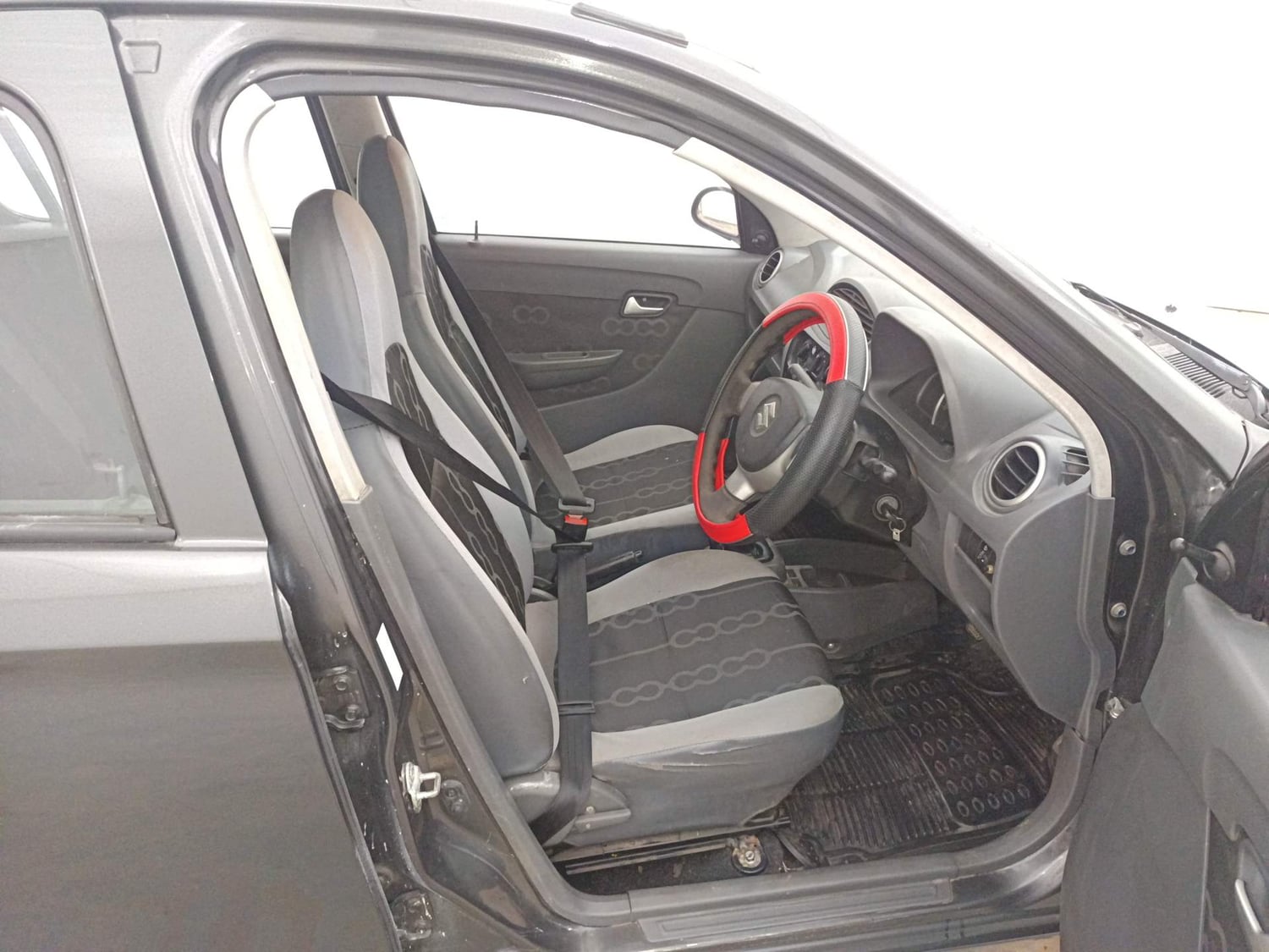 Used 2016 Maruti Suzuki Alto 800 Lxi Petrol Manual interior RIGHT SIDE FRONT DOOR CABIN VIEW