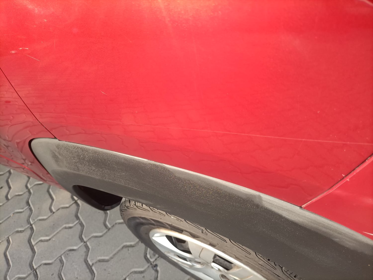 Used 2016 Renault Kwid RXT Petrol Manual dents MINOR SCRATCH