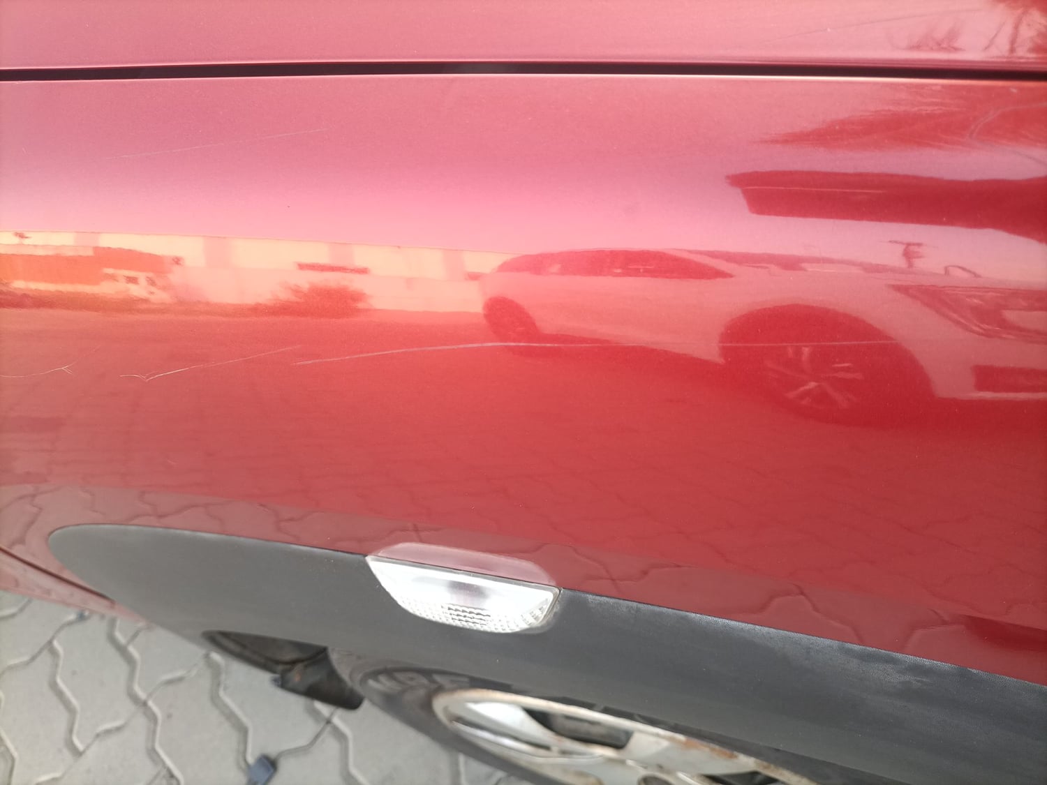 Used 2016 Renault Kwid RXT Petrol Manual dents MINOR SCRATCH