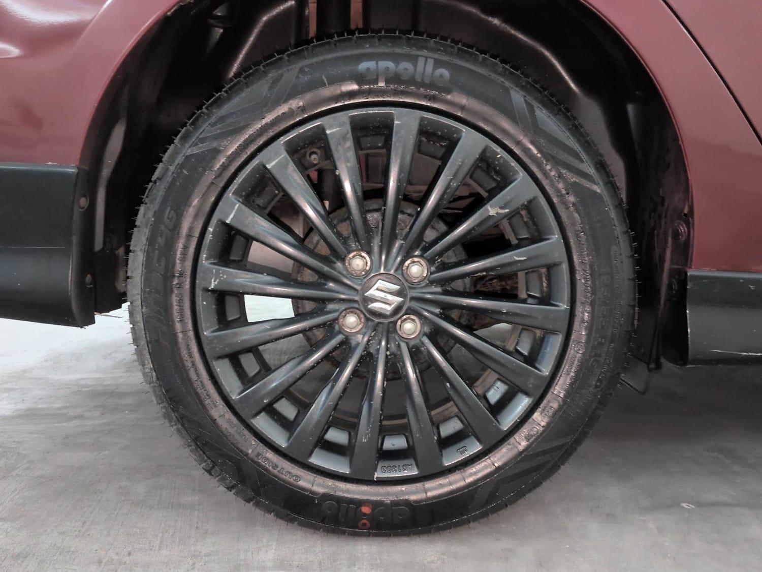 Used 2020 Maruti Suzuki Ciaz S 1.5 MT Petrol Manual tyres RIGHT REAR TYRE RIM VIEW