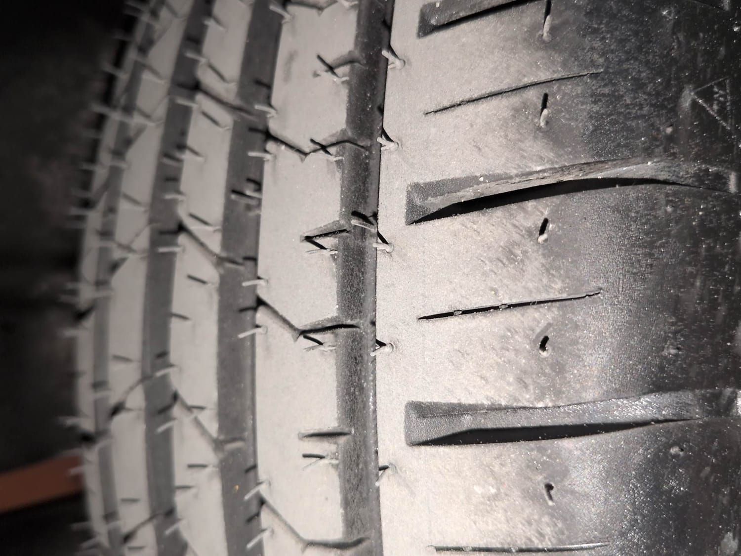 Used 2020 Maruti Suzuki Ciaz S 1.5 MT Petrol Manual tyres RIGHT REAR TYRE TREAD VIEW