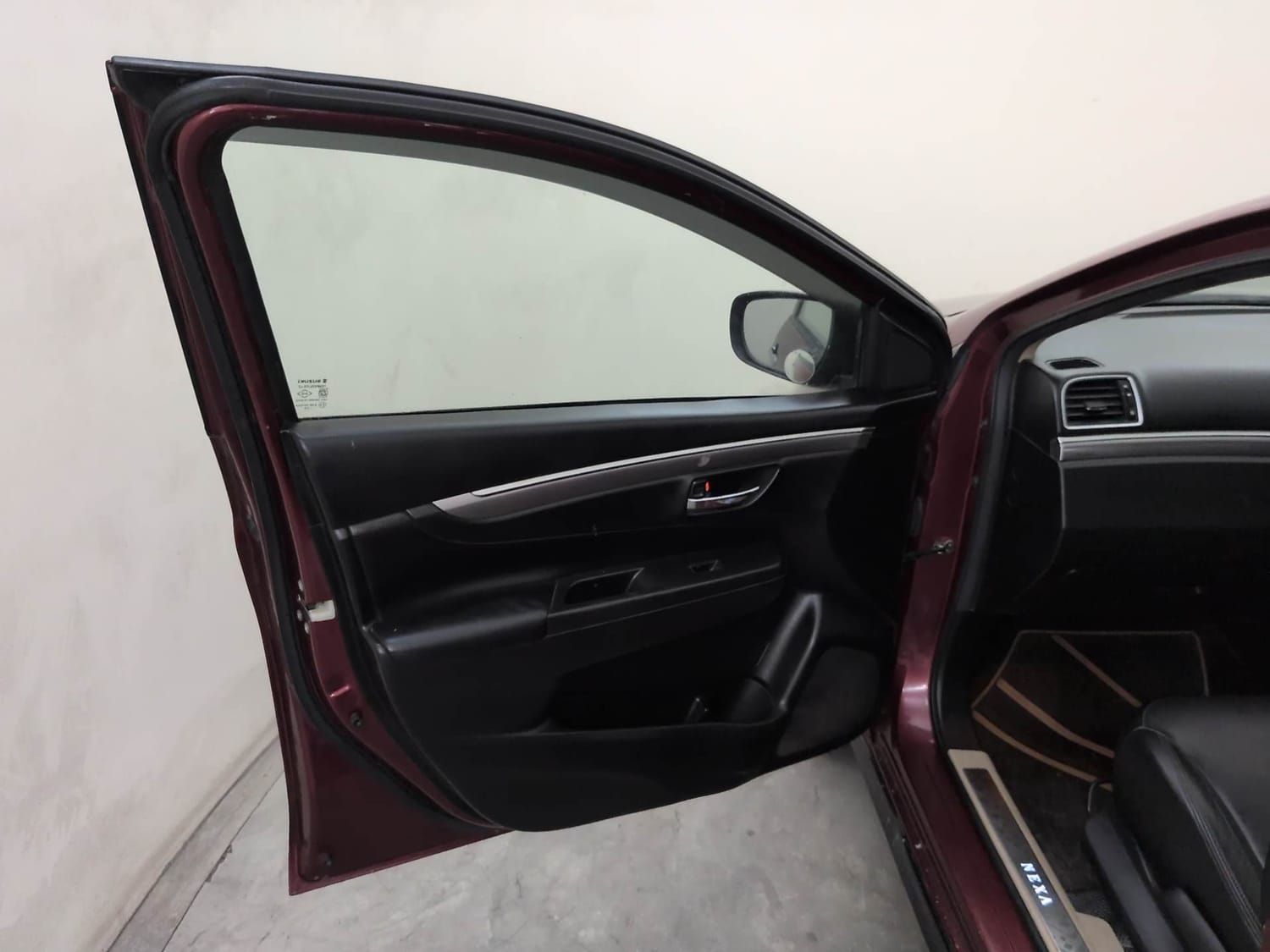 Used 2020 Maruti Suzuki Ciaz S 1.5 MT Petrol Manual interior LEFT FRONT DOOR OPEN VIEW