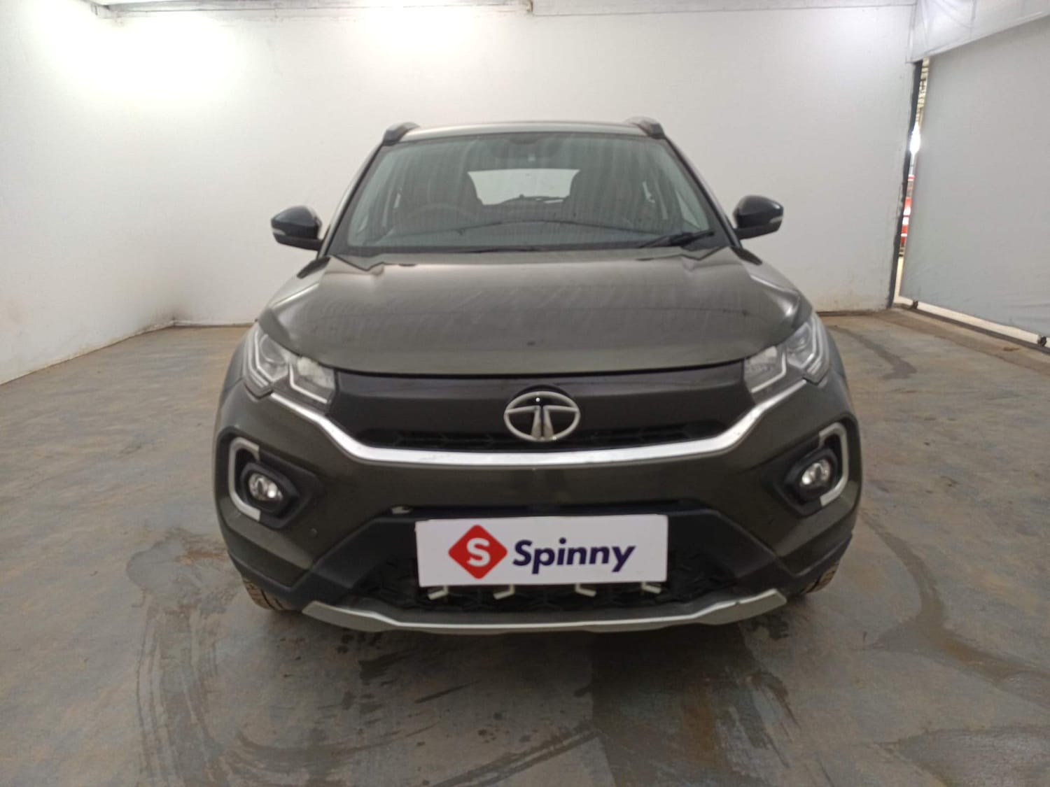 Used 2021 Tata Nexon XZ Plus Petrol Manual exterior FRONT VIEW