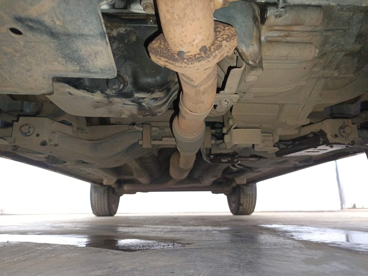 Used 2021 Tata Nexon XZ Plus Petrol Manual extra FRONT LEFT UNDERBODY VIEW