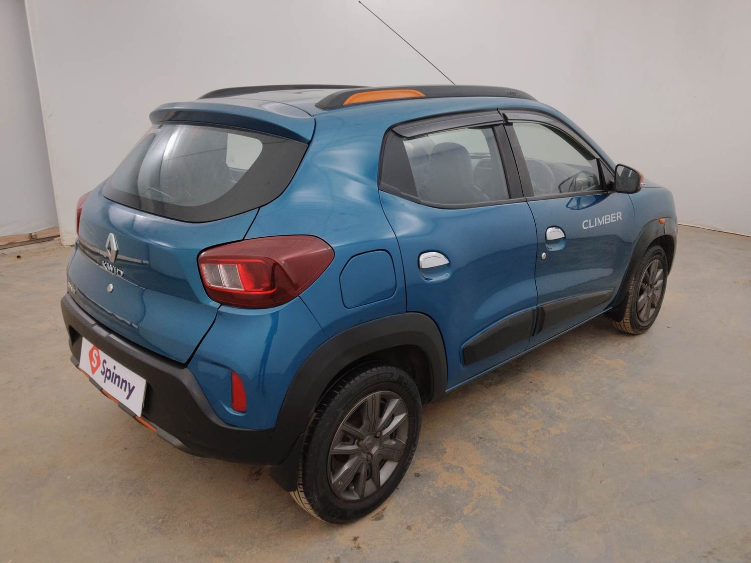 Used 2022 Renault Kwid CLIMBER 1.0 Opt Petrol Manual exterior RIGHT REAR CORNER VIEW