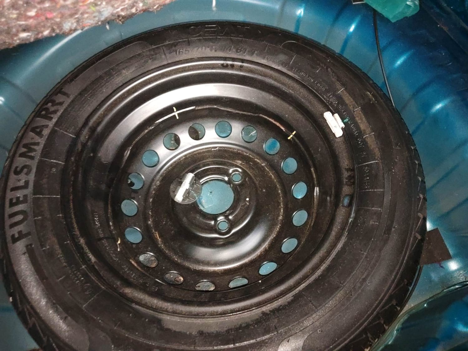 Used 2022 Renault Kwid CLIMBER 1.0 Opt Petrol Manual tyres SPARE TYRE VIEW