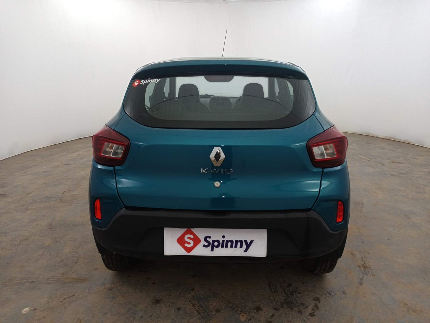 Used 2023 Renault Kwid RXL (O) 1.0 Petrol Manual exterior BACK VIEW