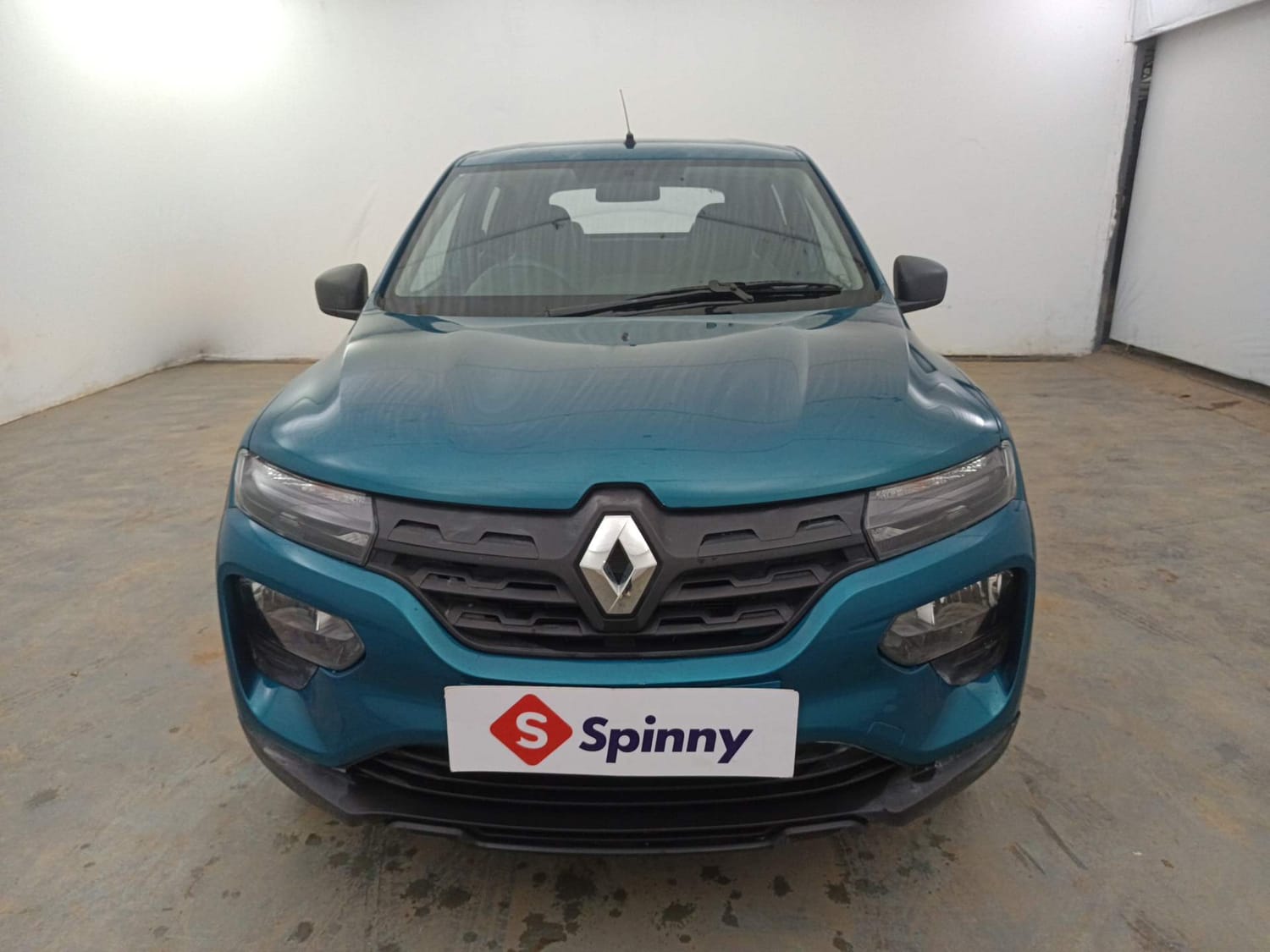 Used 2023 Renault Kwid RXL (O) 1.0 Petrol Manual exterior FRONT VIEW