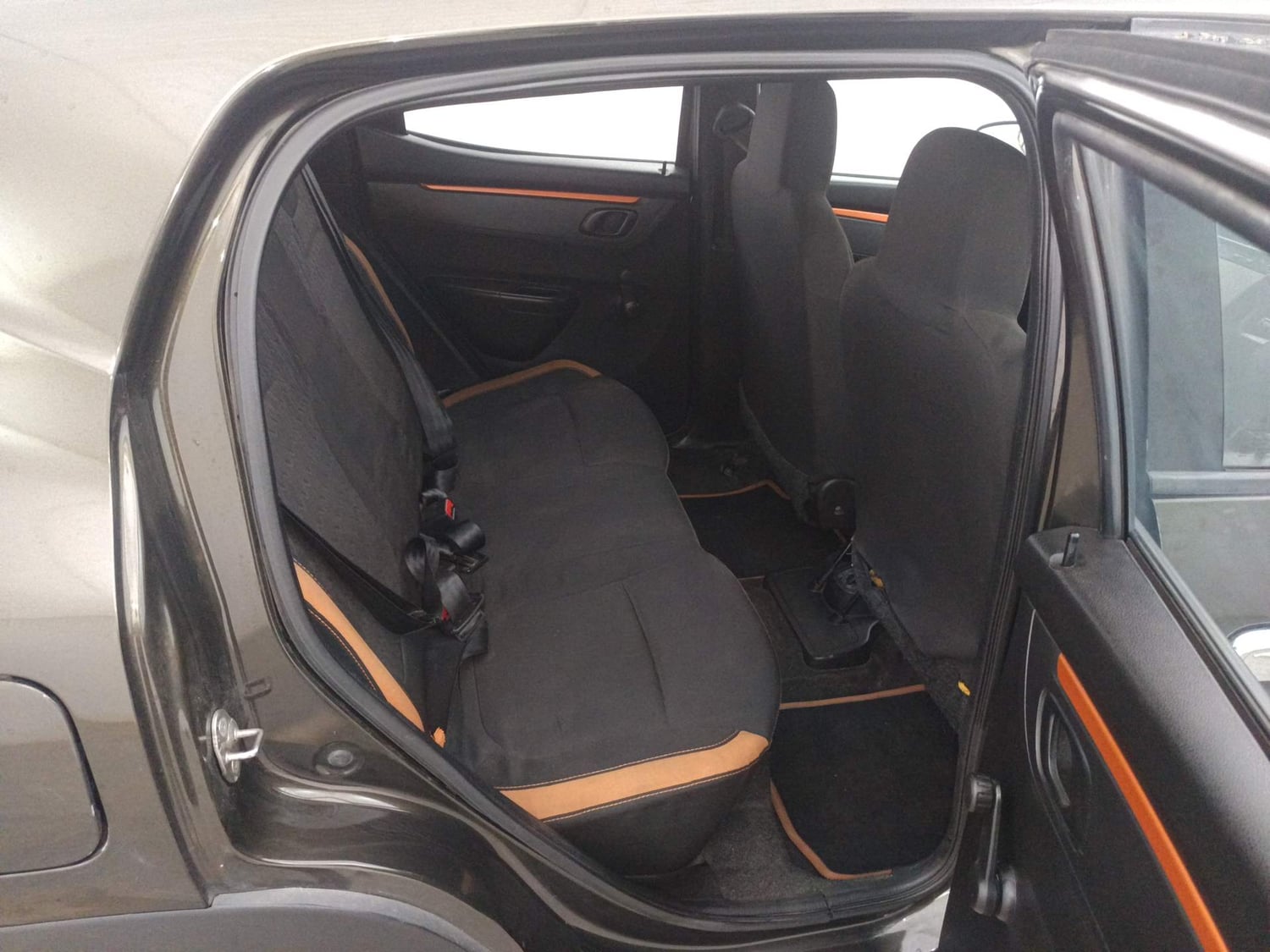Used 2018 Renault Kwid CLIMBER 1.0 AMT Petrol Automatic interior RIGHT SIDE REAR DOOR CABIN VIEW