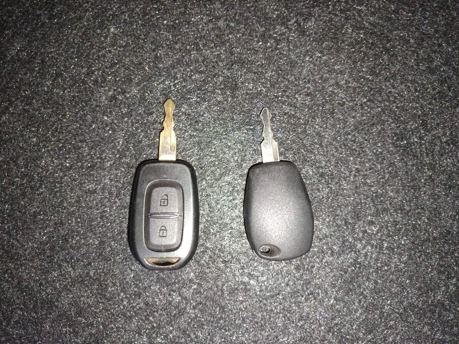 Used 2018 Renault Kwid CLIMBER 1.0 AMT Petrol Automatic extra CAR KEY VIEW