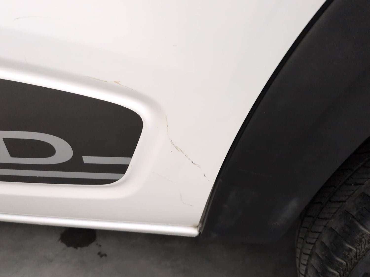 Used 2018 Renault Kwid RXT (O) 1.0 SCE Edition Petrol Manual dents MINOR SCRATCH