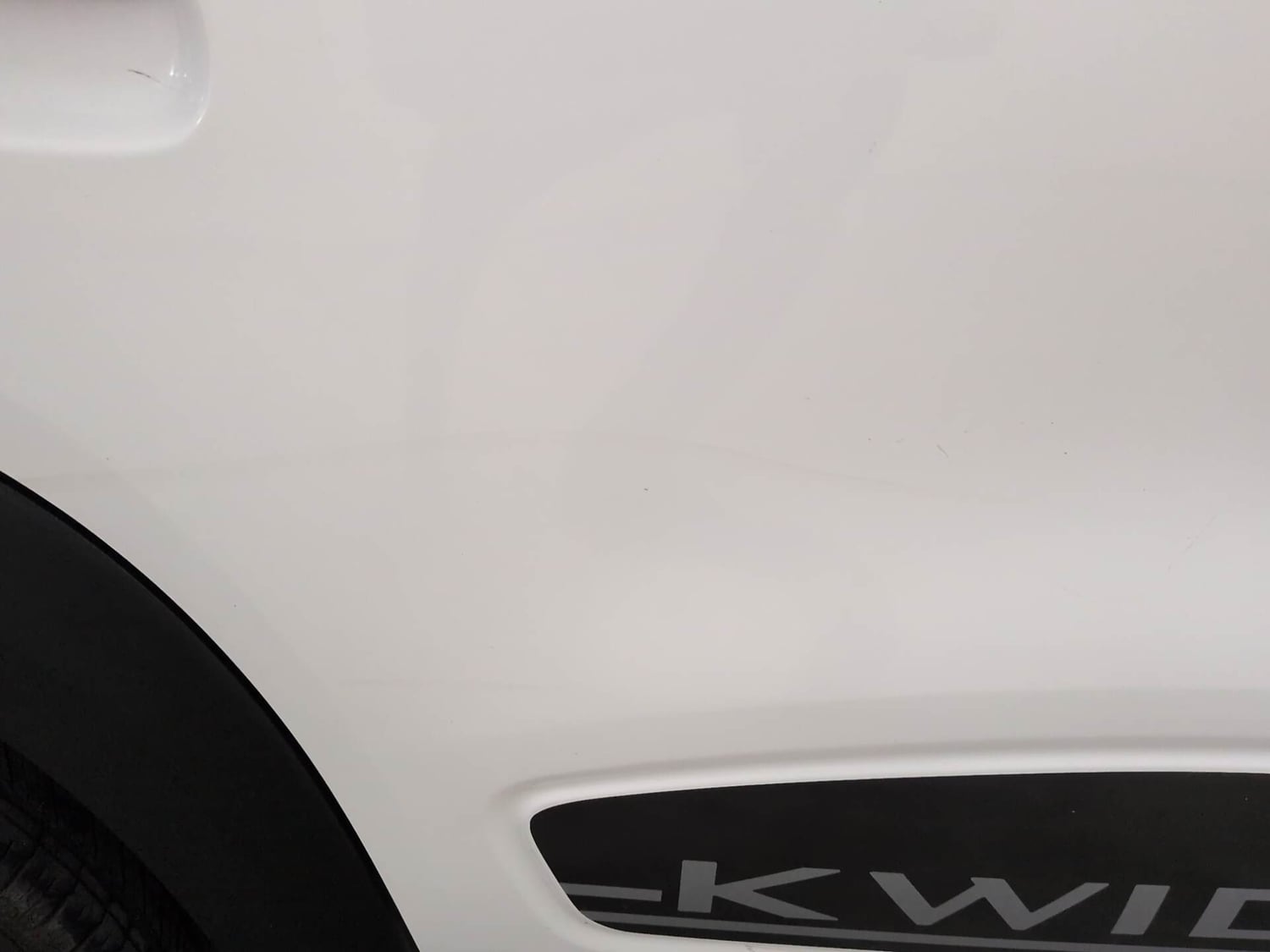 Used 2018 Renault Kwid RXT (O) 1.0 SCE Edition Petrol Manual dents MINOR SCRATCH