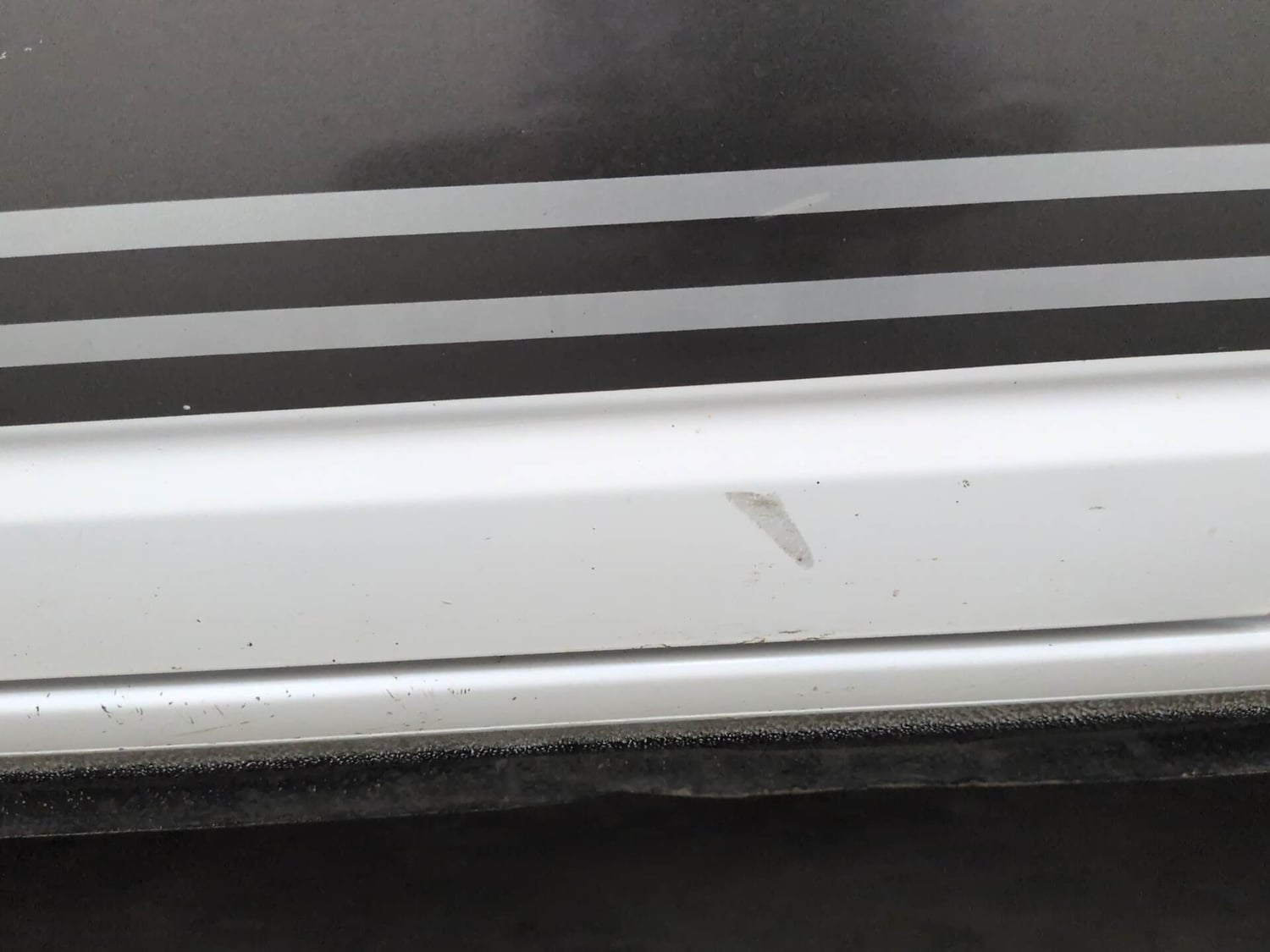 Used 2018 Renault Kwid RXT (O) 1.0 SCE Edition Petrol Manual dents MINOR SCRATCH