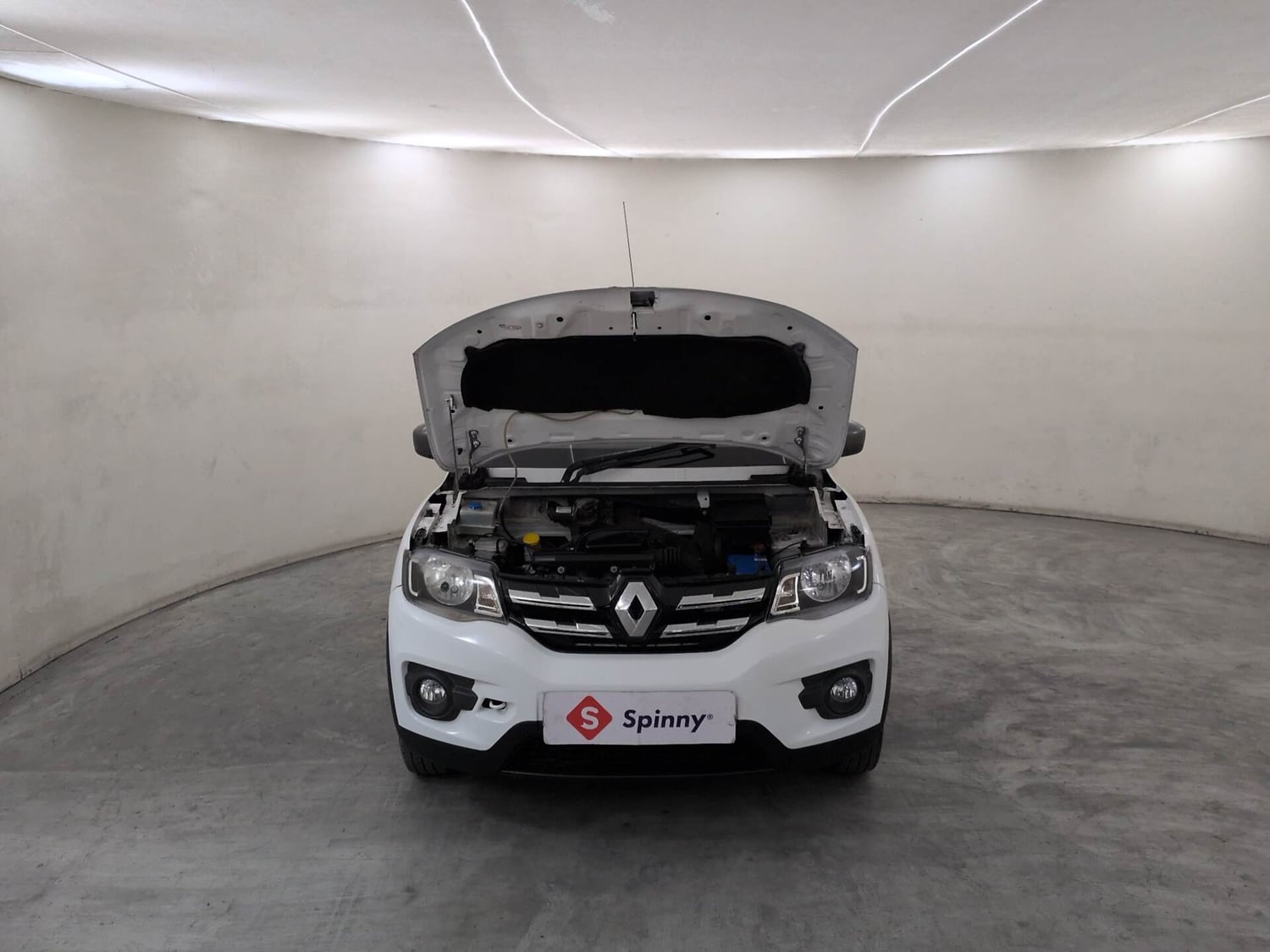Used 2018 Renault Kwid RXT (O) 1.0 SCE Edition Petrol Manual engine ENGINE & BONNET OPEN FRONT VIEW