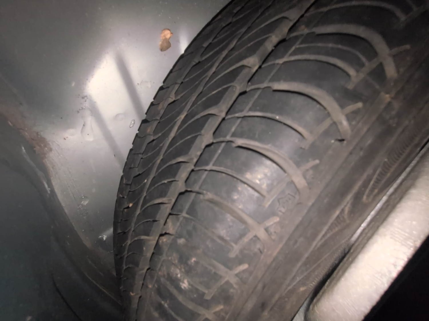 Used 2016 Nissan Micra XV CVT Petrol Automatic tyres SPARE TYRE VIEW
