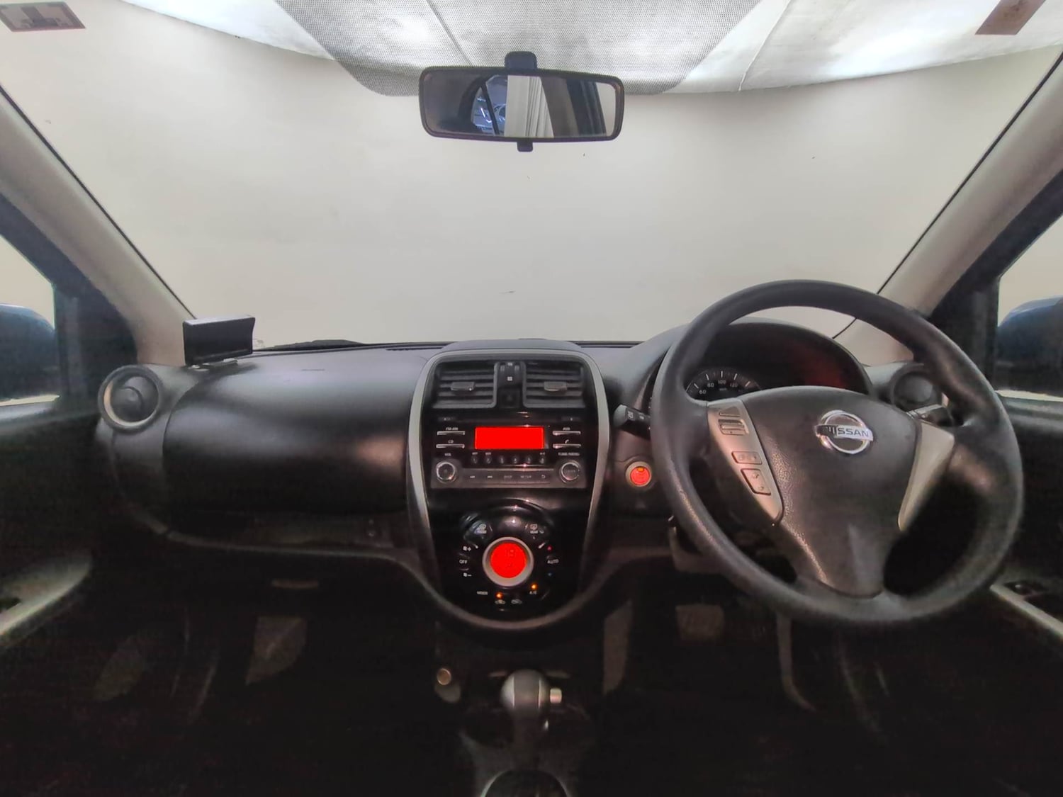 Used 2016 Nissan Micra XV CVT Petrol Automatic interior DASHBOARD VIEW