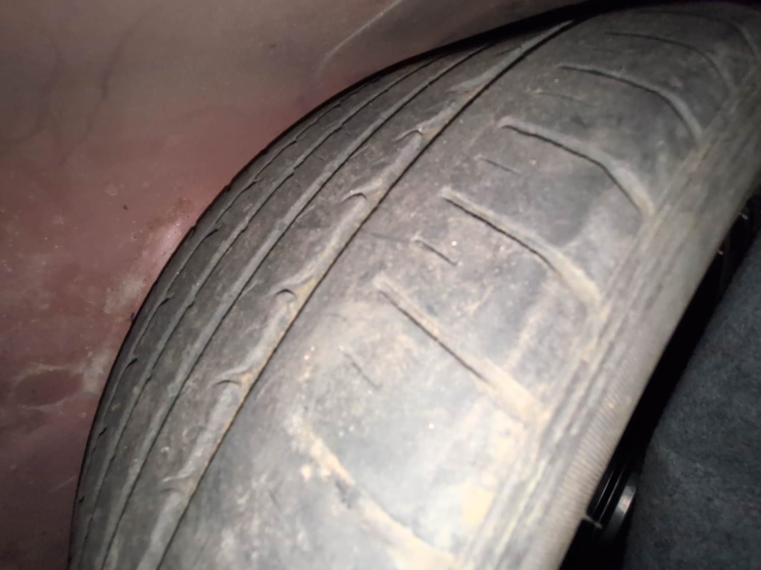 Used 2015 Hyundai Elite i20 Sportz 1.4 (O) Diesel Manual tyres SPARE TYRE VIEW