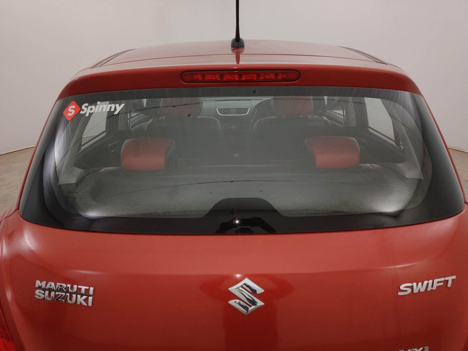 Used 2014 Maruti Suzuki Swift VXi Petrol Manual exterior BACK WINDSHIELD VIEW