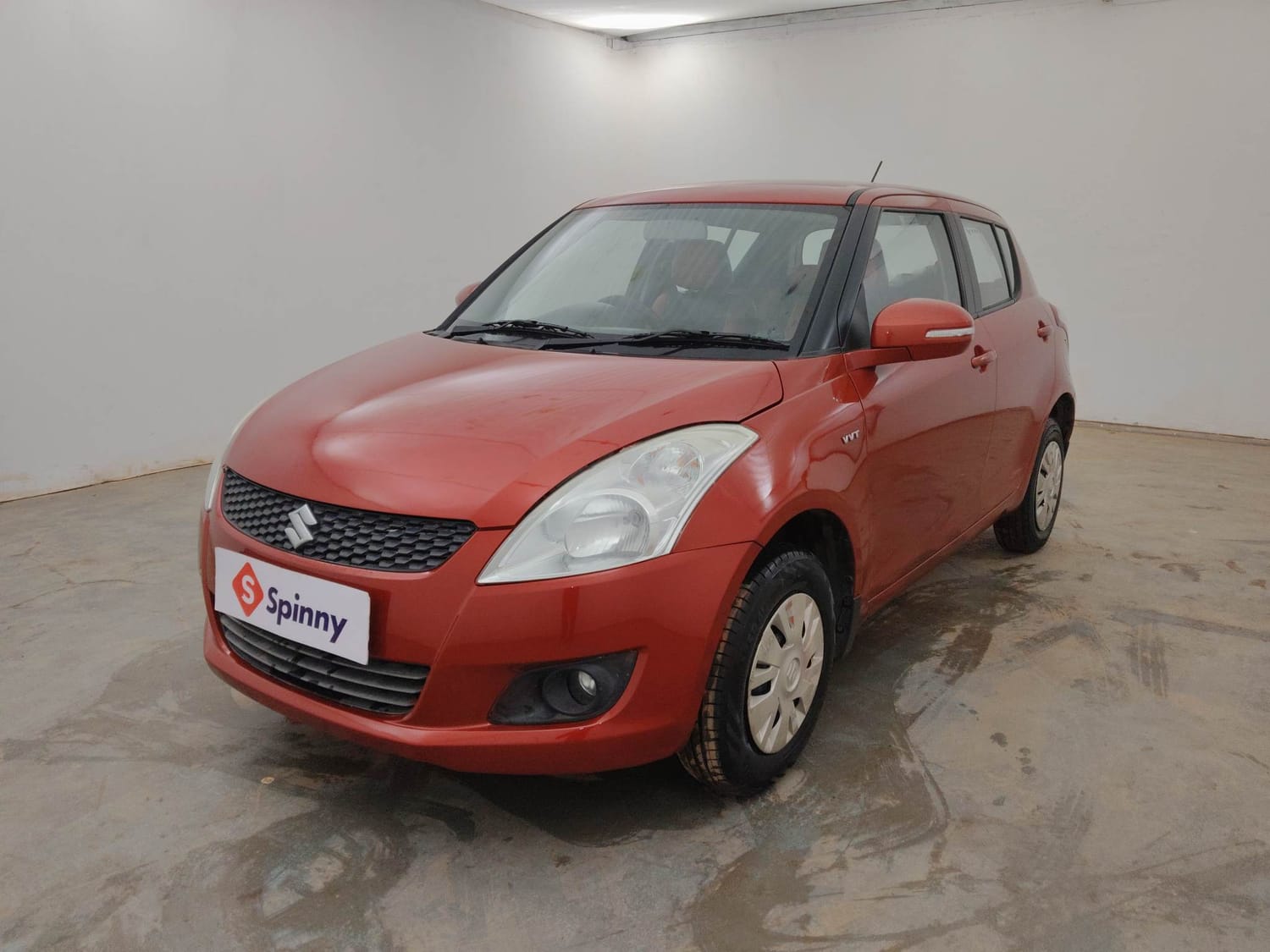 Used 2014 Maruti Suzuki Swift VXi Petrol Manual exterior LEFT FRONT CORNER VIEW