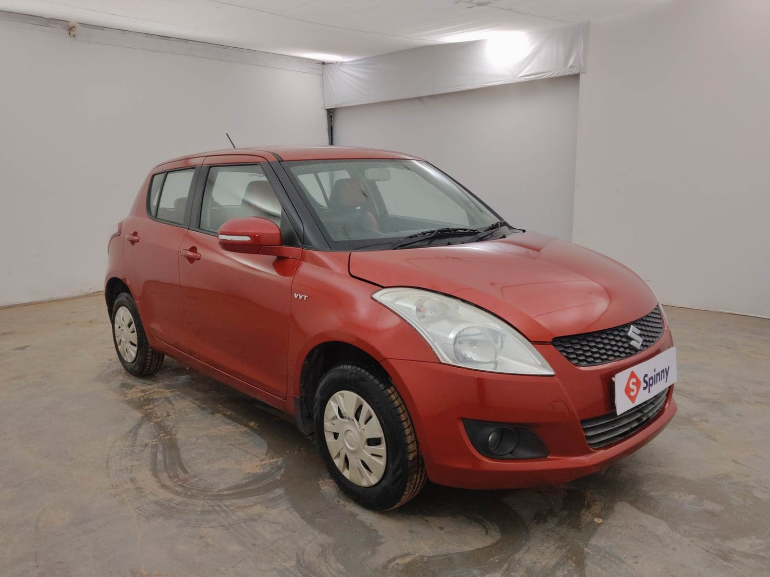 Used 2014 Maruti Suzuki Swift VXi Petrol Manual exterior RIGHT FRONT CORNER VIEW