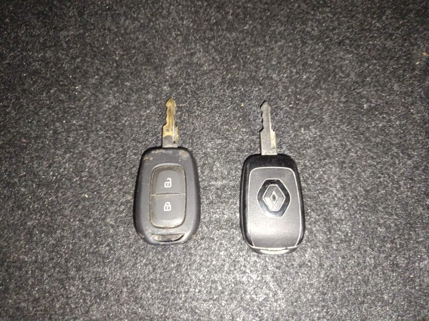 Used 2022 Renault Kwid CLIMBER AMT Petrol Automatic extra CAR KEY VIEW